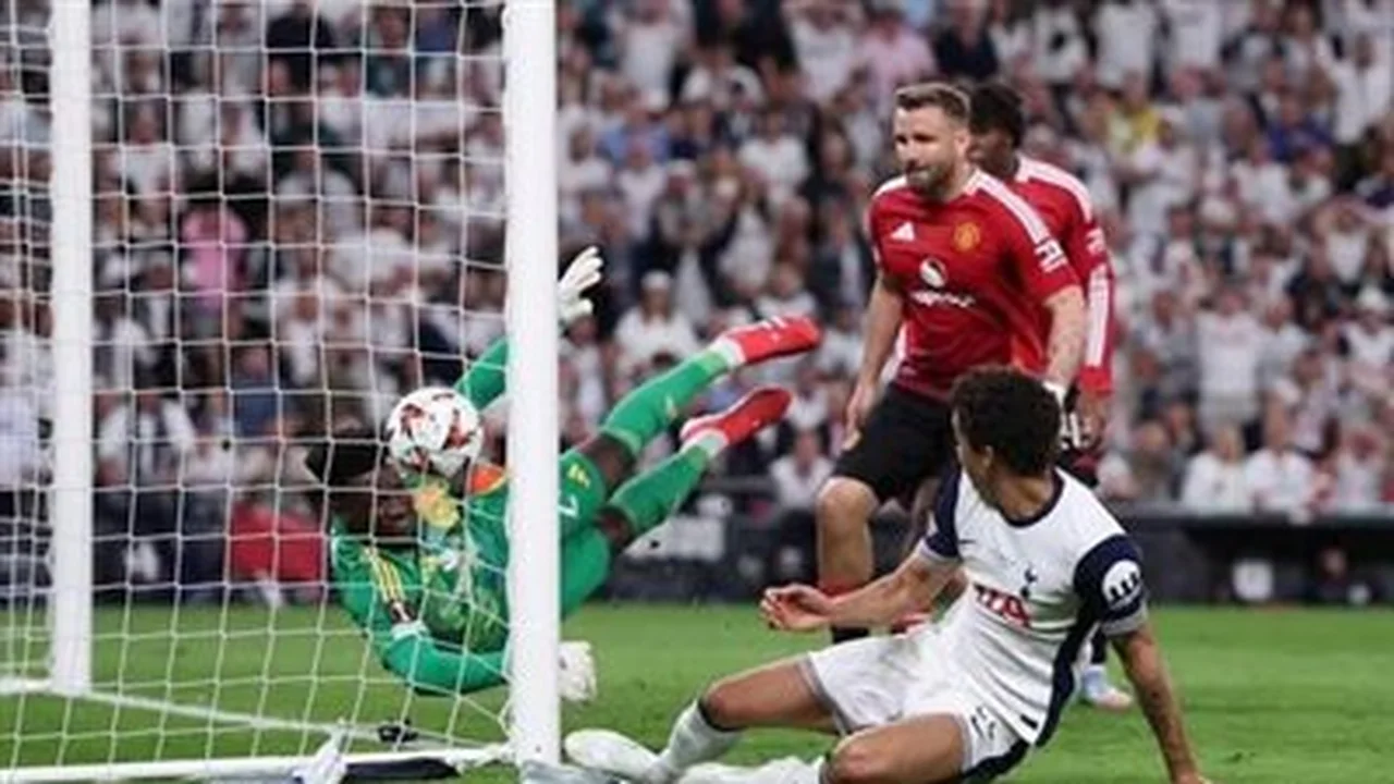 قمة الدوري الإنجليزي.. موعد مباراة مانشستر يونايتد وتوتنهام والتشكيل المتوقع والقنوات الناقلة للمواجهة المرتقبة